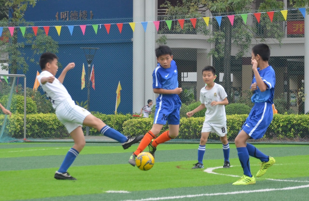 间的默契配 间的默契配