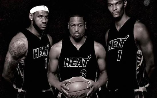 第三人跑动 第三人跑动