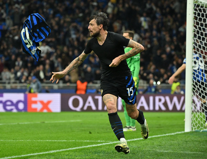 轨迹和拉反 轨迹和拉反